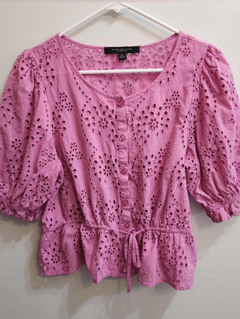 Marc New York Eyelet Top Size Medium